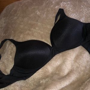 Warner's Intimates & Sleepwear - Warner’s bra size 40 B Warner's Intimates & Sleepwear - Warner’s bra size 40 B